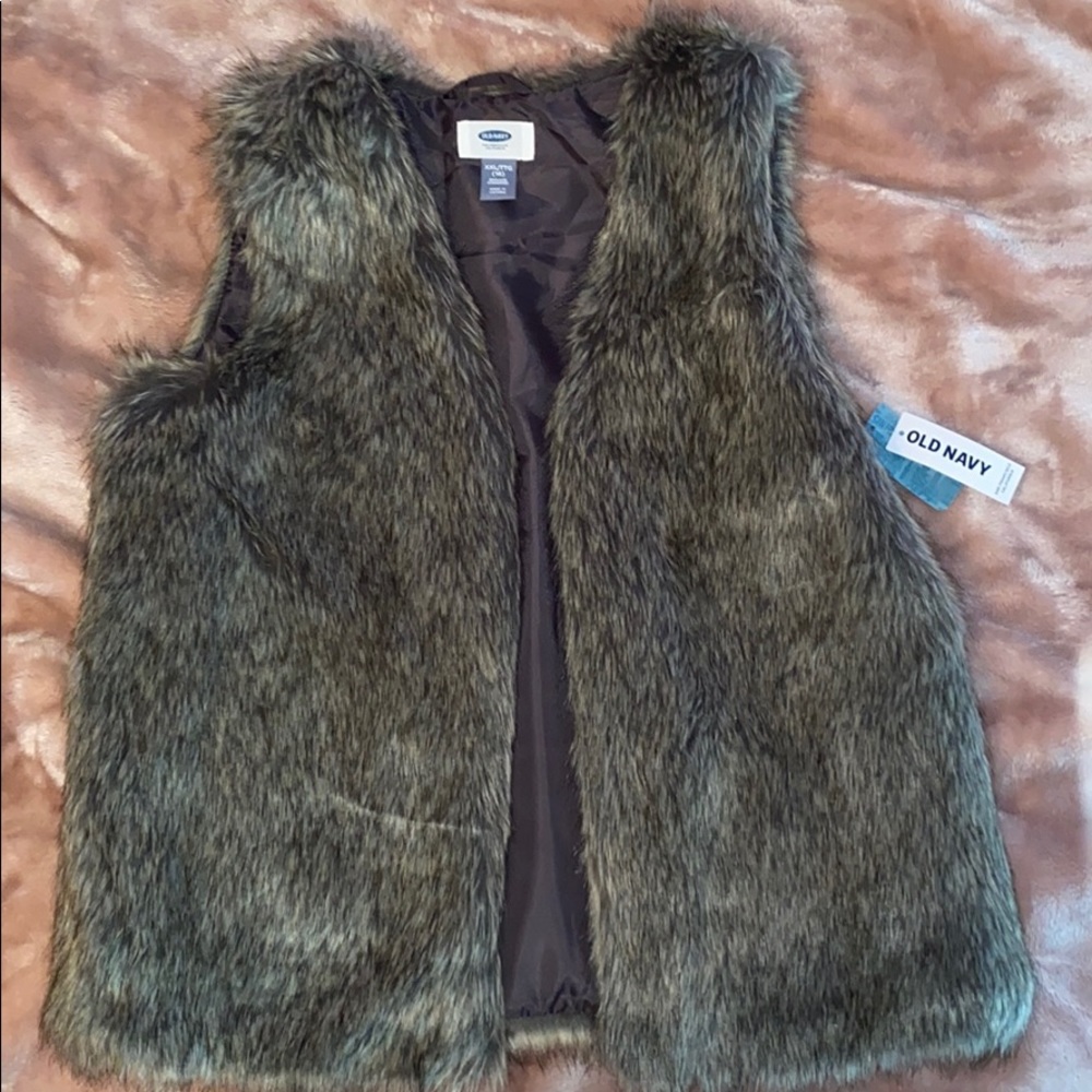 NWT Old Navy Vest Faux Fur Size XXL